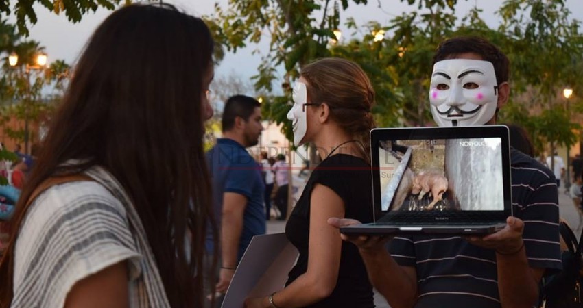 Mostrarán la realidad de los mataderos a través de una vigilia pacífica Mostrarán la realidad de los mataderos a través de una vigilia pacífica