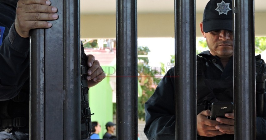 Conteo previo de votos, bajo vigilancia policial tras cierre de casillas en Los Cabos Conteo previo de votos, bajo vigilancia policial tras cierre de casillas en Los Cabos
