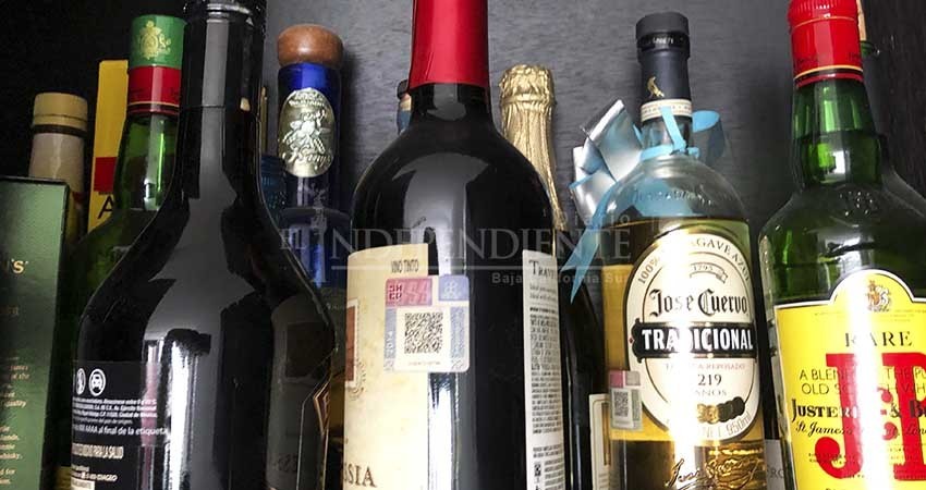 Ciudadanos trataron de violar la Ley Seca Ciudadanos trataron de violar la Ley Seca