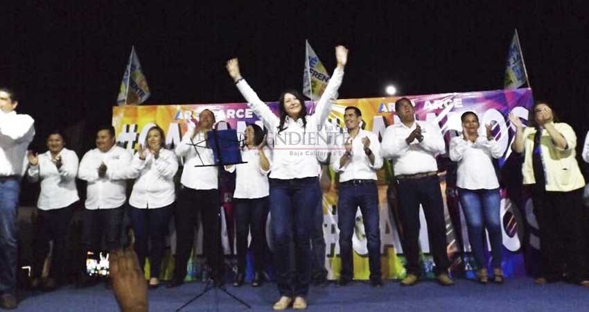 Solo una candidata de reelección logró retener el puesto en BCS Solo una candidata de reelección logró retener el puesto en BCS
