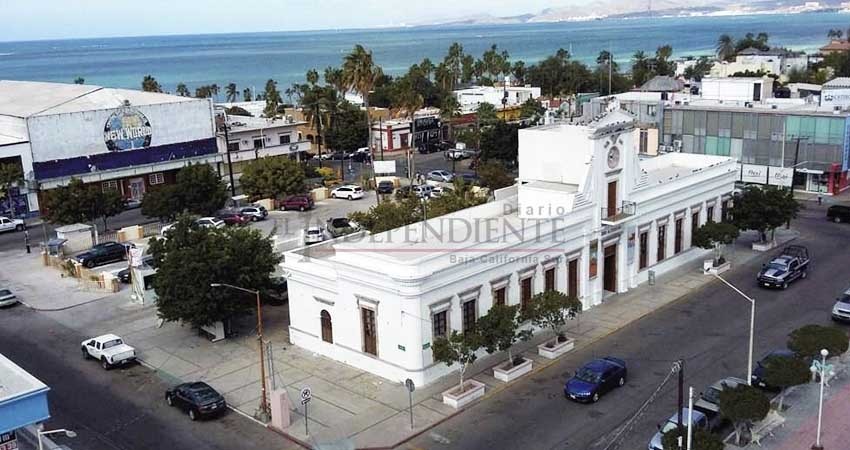 Piden al gobernador reconsiderar "modernización" del Centro Histórico Piden al gobernador reconsiderar "modernización" del Centro Histórico