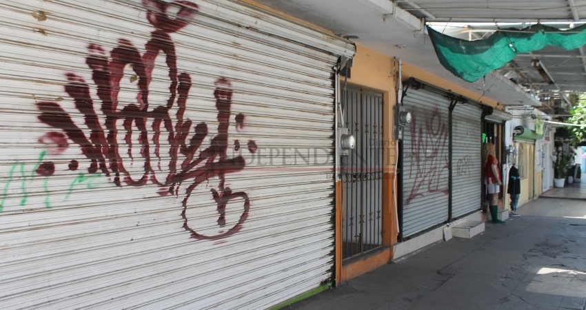 Estancamiento económico del Centro provoca deserción de comerciantes Estancamiento económico del Centro provoca deserción de comerciantes