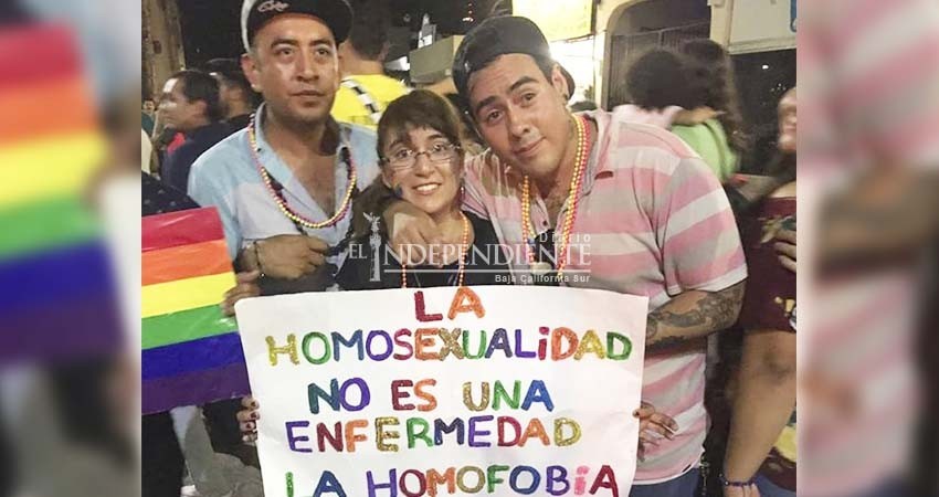 Codisex Los Cabos logra 200 firmas para homologar matrimonio igualitario en BCS Codisex Los Cabos logra 200 firmas para homologar matrimonio igualitario en BCS