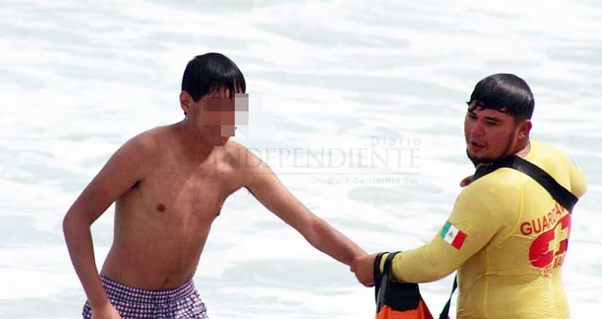 Busca Zofemat incrementar a 20 el número de salvavidas en playas de Los Cabos