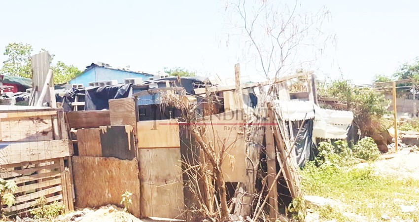 Intenso calor y carencia de servicio de agua causa estragos en habitantes de colonias populares