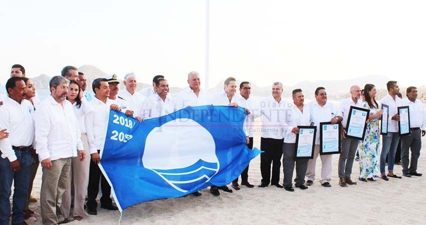 Entregan 21 distintivos Blue Flag en Baja California Sur Entregan 21 distintivos Blue Flag en Baja California Sur