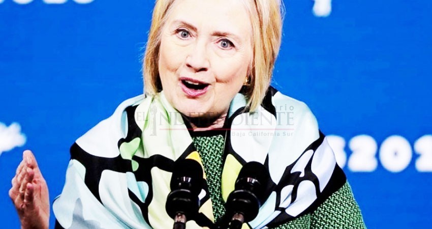 Hillary Clinton producirá serie sobre lucha por voto femenino en EU Hillary Clinton producirá serie sobre lucha por voto femenino en EU