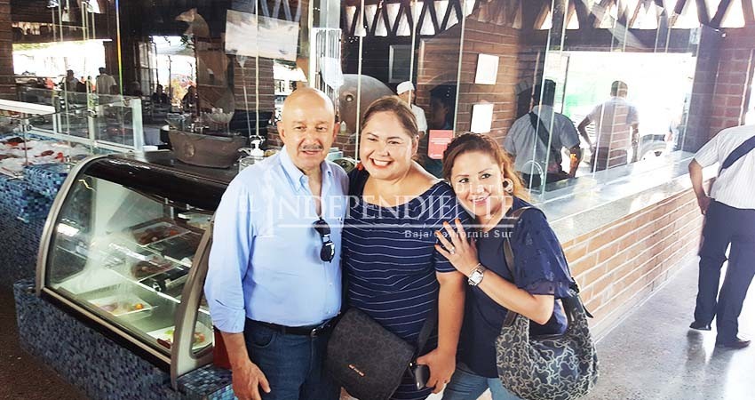 Ya me dan ganas de venirme a La Paz, está muy bonito todo: Carlos Salinas de Gortari Ya me dan ganas de venirme a La Paz, está muy bonito todo: Carlos Salinas de Gortari