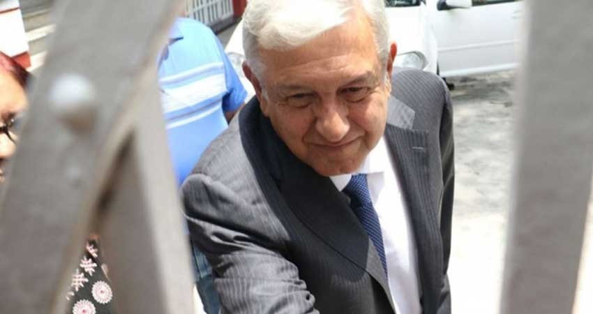 López Obrador se reunirá este lunes con ingenieros López Obrador se reunirá este lunes con ingenieros