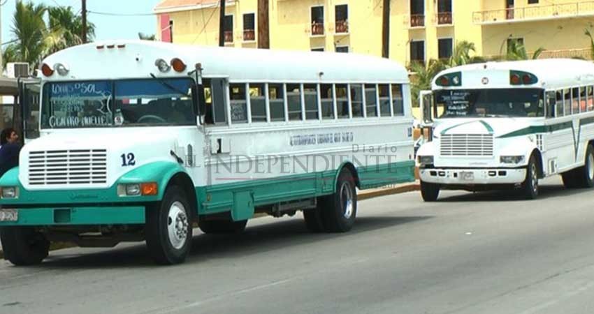 Piden transportistas de Los Cabos agilizar credencialización de estudiantes Piden transportistas de Los Cabos agilizar credencialización de estudiantes
