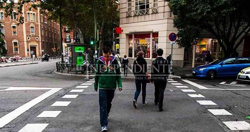 Cuidado, las calles de Madrid terminarán tapizadas de poesía Cuidado, las calles de Madrid terminarán tapizadas de poesía