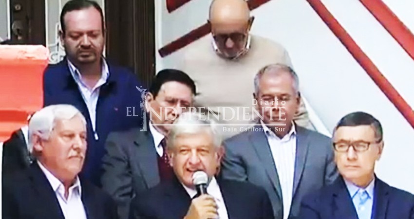 López Obrador anuncia creación del Segalmex, sustituirá a Liconsa y Diconsa López Obrador anuncia creación del Segalmex, sustituirá a Liconsa y Diconsa