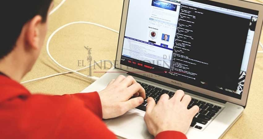 Adolescente motiva intervención del FBI por violar seguridad de Apple Adolescente motiva intervención del FBI por violar seguridad de Apple