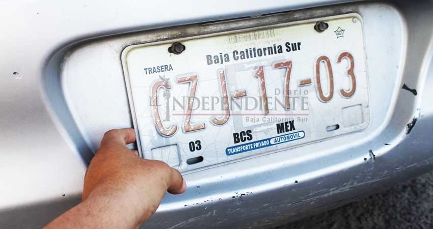 En incremento el robo de placas en La Paz En incremento el robo de placas en La Paz