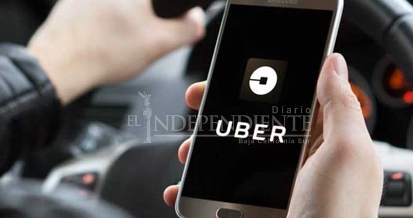 Ciudadanos opinan si debería o no permitirse la llegada de UBER a Los Cabos Ciudadanos opinan si debería o no permitirse la llegada de UBER a Los Cabos