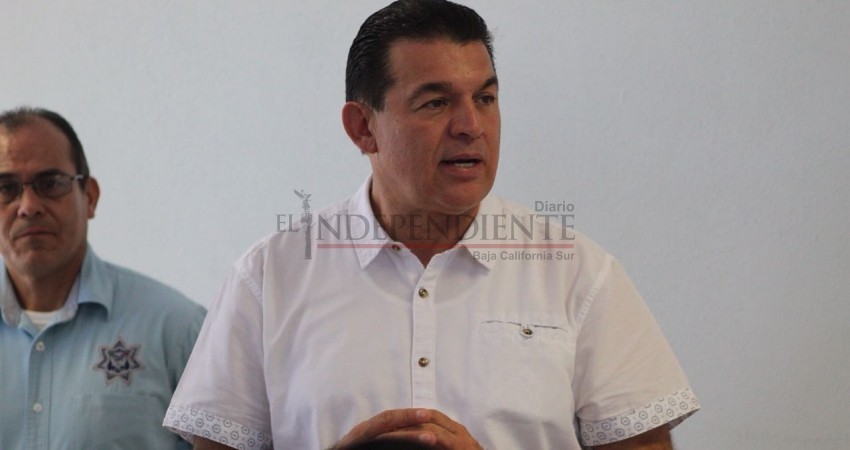 Le apuesta Rubén Muñoz a los jóvenes para fortalecer el sistema de seguridad en La Paz Le apuesta Rubén Muñoz a los jóvenes para fortalecer el sistema de seguridad en La Paz