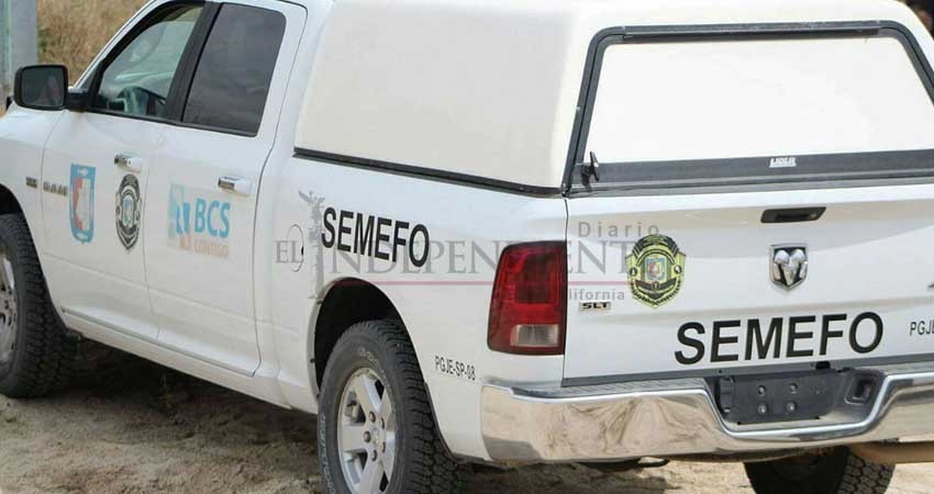 Encuentran a mujer colgada en un closet; se presume se trataría de un suicidio Encuentran a mujer colgada en un closet; se presume se trataría de un suicidio