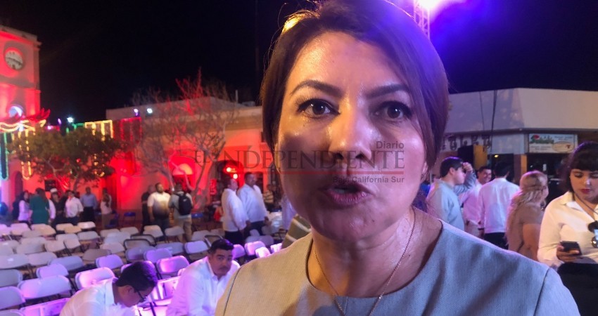 “Los ciudadanos quieren que nos pongamos a trabajar, no quieren grillería”: Lupita Saldaña “Los ciudadanos quieren que nos pongamos a trabajar, no quieren grillería”: Lupita Saldaña