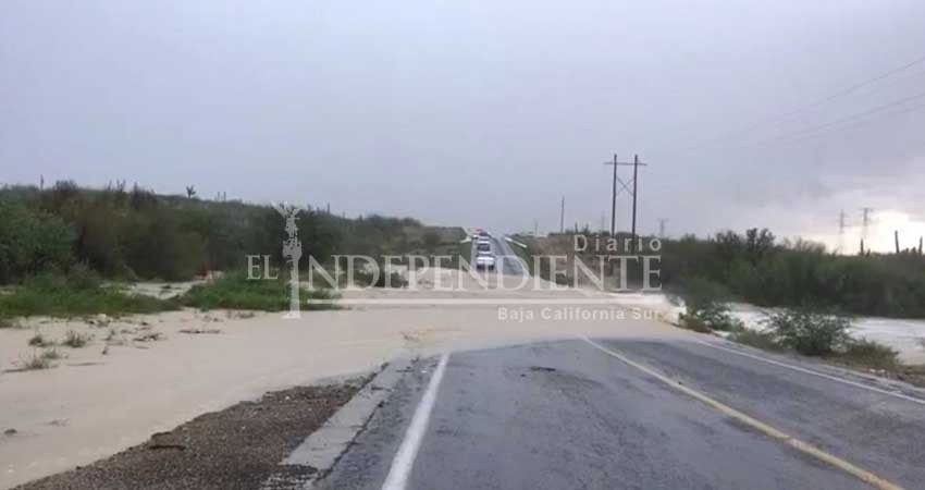 Reportan interrupciones en tramos carreteros por lluvias en BCS Reportan interrupciones en tramos carreteros por lluvias en BCS