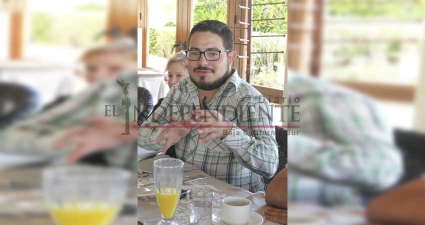 15 % de los mexicanos viven en pobreza energética por cocinar con leña o carbón