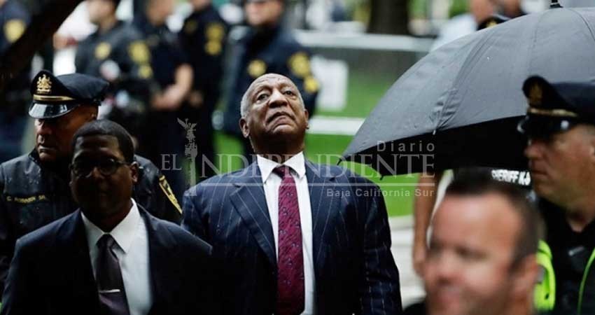 A Bill Cosby le llega su hora en la Corte y espera sentencia A Bill Cosby le llega su hora en la Corte y espera sentencia
