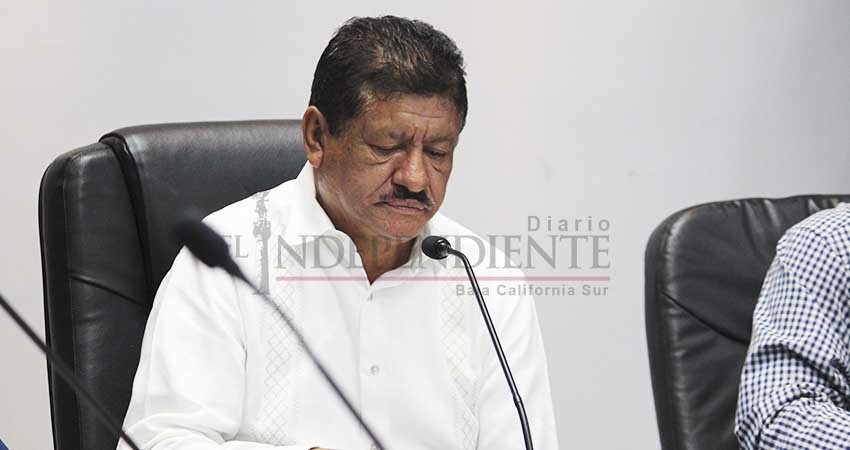 Se retira Armando Martínez con múltiples deudas en su gestión Se retira Armando Martínez con múltiples deudas en su gestión