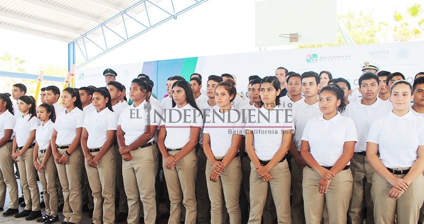 Arranca ciclo escolar del primer bachillerato militar en BCS Arranca ciclo escolar del primer bachillerato militar en BCS
