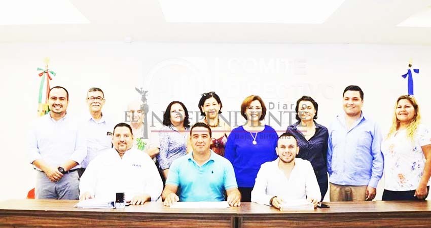 “Sin despensas ni prebendas” se registró Maritza Muñoz para dirigir el PAN “Sin despensas ni prebendas” se registró Maritza Muñoz para dirigir el PAN