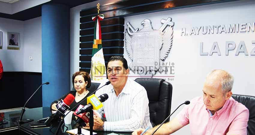 Por austeridad recortarán 30% salarios de funcionarios municipales de La Paz Por austeridad recortarán 30% salarios de funcionarios municipales de La Paz