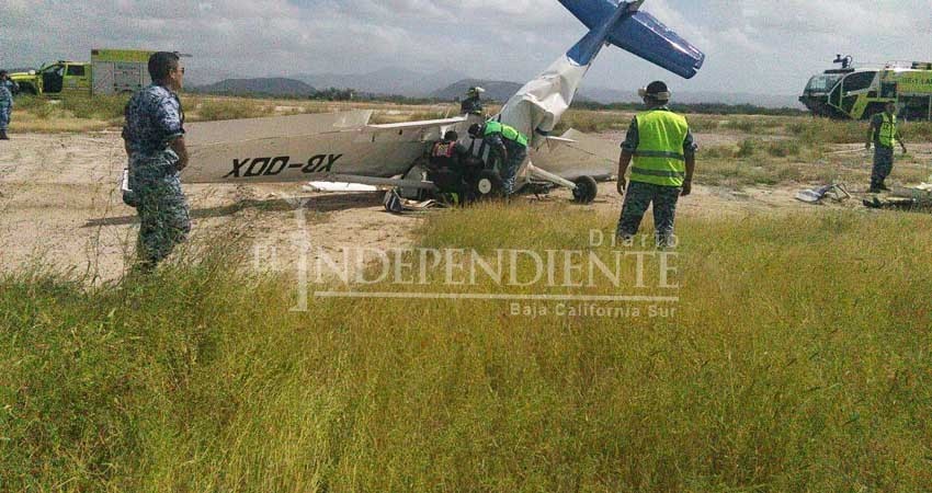 Un muerto y un herido tras “avionazo” en el Aeropuerto de La Paz Un muerto y un herido tras “avionazo” en el Aeropuerto de La Paz