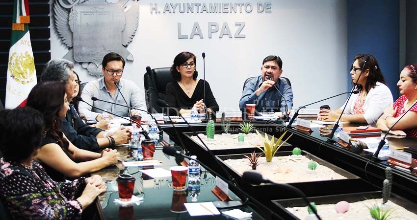 Recortan 51% del sueldo de los regidores de La Paz Recortan 51% del sueldo de los regidores de La Paz