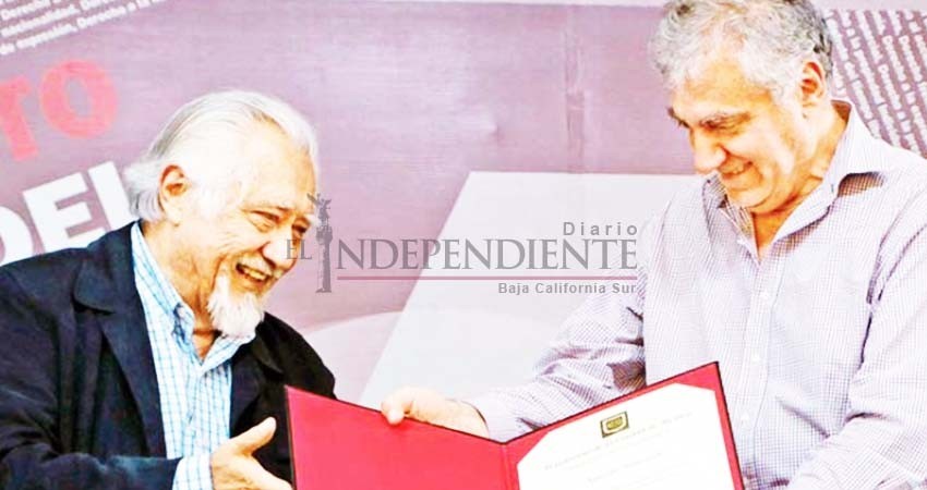 ‘La minificción es una casa de puertas abiertas’: Agustín Monsreal, escritor ‘La minificción es una casa de puertas abiertas’: Agustín Monsreal, escritor