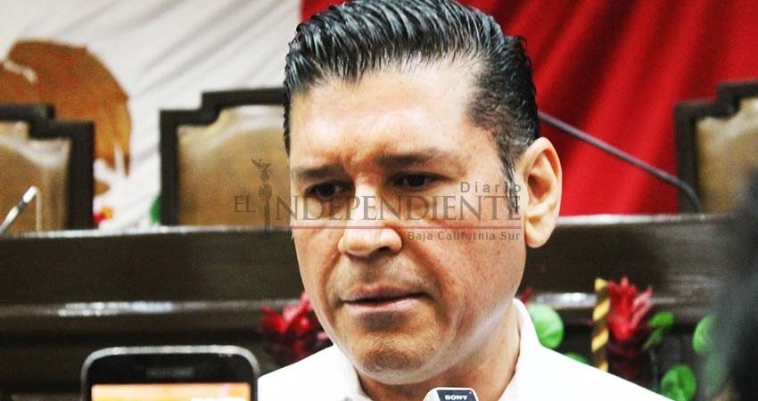 Llegada de militares dejará “importante” derrama económica en BCS: Álvaro de la Peña Llegada de militares dejará “importante” derrama económica en BCS: Álvaro de la Peña