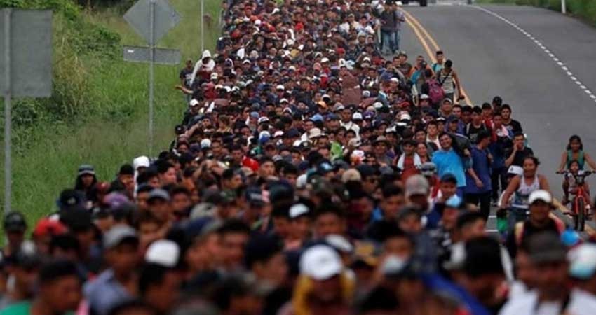 Por seguridad de veracruzanos, Yunes ofrece transporte a caravana migrante Por seguridad de veracruzanos, Yunes ofrece transporte a caravana migrante