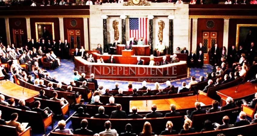 Demócratas se quedan con Cámara de Representantes y Republicanos con Senado Demócratas se quedan con Cámara de Representantes y Republicanos con Senado