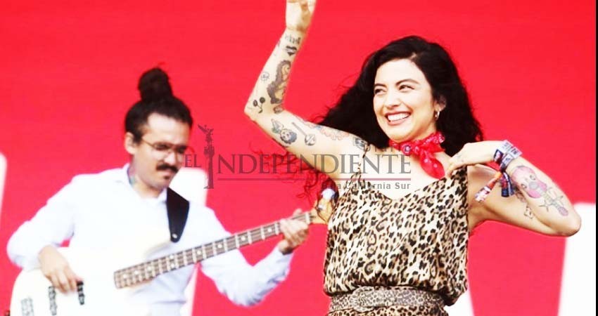 Mon Laferte regresa con álbum conceptual muy personal Mon Laferte regresa con álbum conceptual muy personal