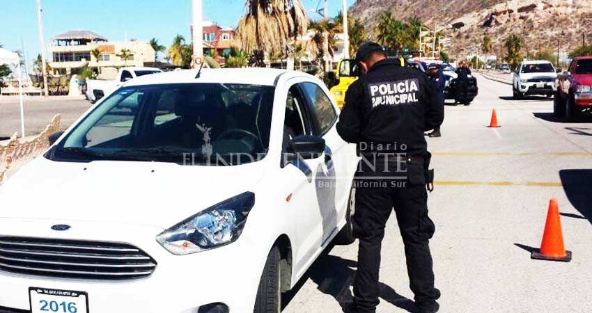 Retiran polarizado a más de 160 vehículos en La Paz Retiran polarizado a más de 160 vehículos en La Paz