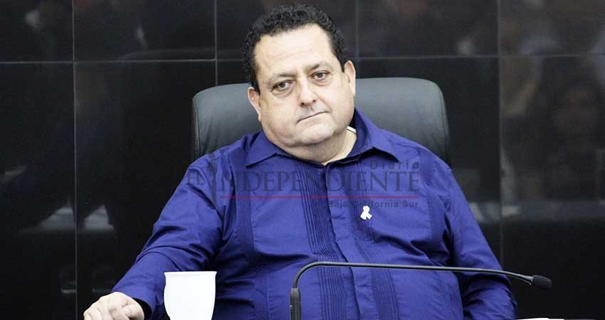 Sin “austeridad”: Gobernador Mendoza pidió 120 mil pesos mensuales para 2019 Sin “austeridad”: Gobernador Mendoza pidió 120 mil pesos mensuales para 2019