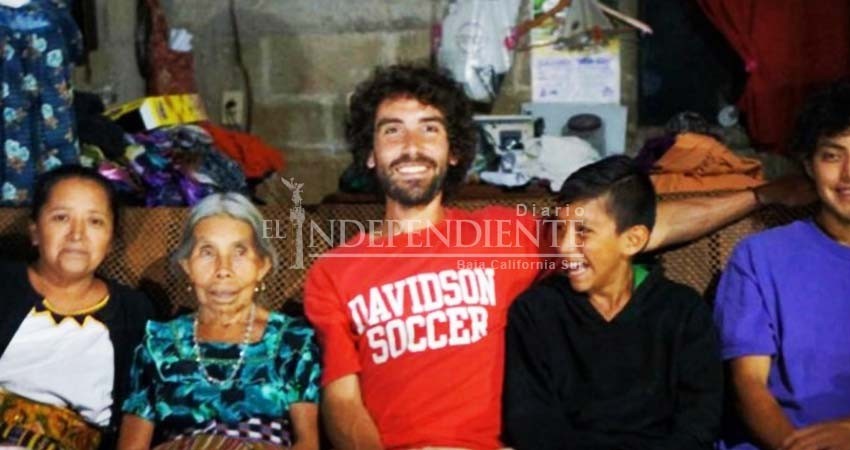 Narco mató a turista estadounidense: Javier Corral Narco mató a turista estadounidense: Javier Corral