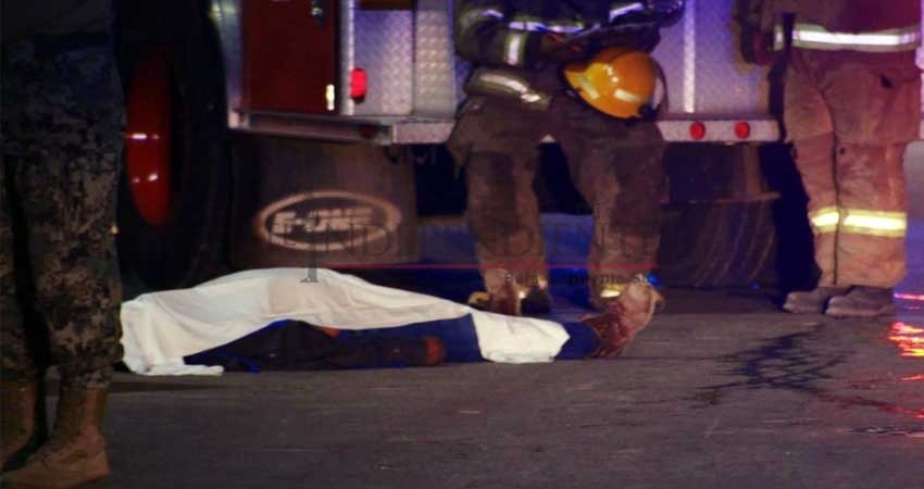 Choque entre vehículo militar y particular deja un muerto y al menos dos heridos en SJC Choque entre vehículo militar y particular deja un muerto y al menos dos heridos en SJC