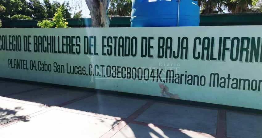 Detienen a sujeto que intentó abusar de estudiante en COBACH 04 CSL Detienen a sujeto que intentó abusar de estudiante en COBACH 04 CSL