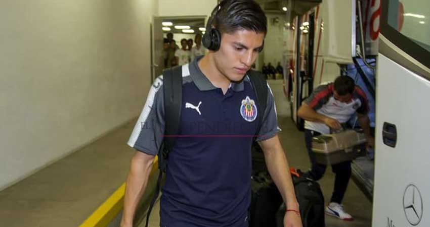 Alejandro Mayorga regresa a Chivas para CL19; Ronaldo Cisneros ya report Alejandro Mayorga regresa a Chivas para CL19; Ronaldo Cisneros ya report