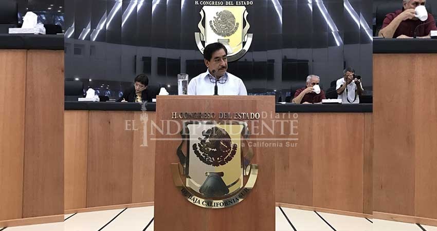 “Eso no es parte del informe, pero igual lo contesto”: Secretario de Educación enfrenta inquisitiva comparecencia en Congreso de BCS “Eso no es parte del informe, pero igual lo contesto”: Secretario de Educación enfrenta inquisitiva comparecencia en Congreso de BCS
