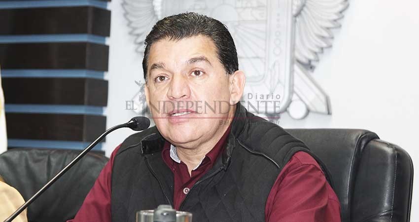 No tenían derecho a endeudarnos con servicios básicos: Rubén Muñoz No tenían derecho a endeudarnos con servicios básicos: Rubén Muñoz