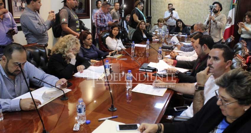 Que respondan… Cabildo de Los Cabos llama a comparecer a ex funcionarios por irregularidades Que respondan… Cabildo de Los Cabos llama a comparecer a ex funcionarios por irregularidades