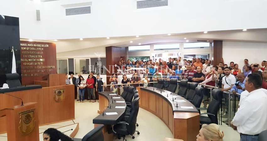 Cancelan sesión sobre Ley de Movilidad Cancelan sesión sobre Ley de Movilidad