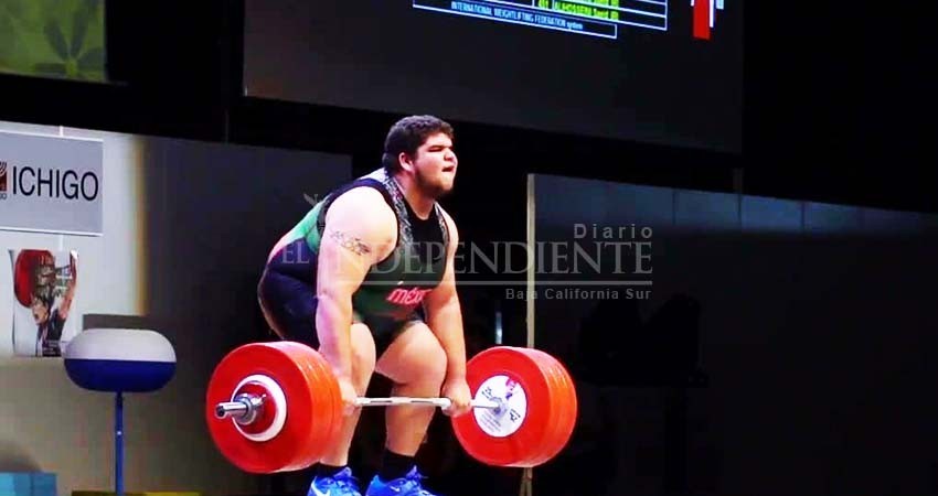 Establece nuevo record el Sudcaliforniano Raúl Manríquez Establece nuevo record el Sudcaliforniano Raúl Manríquez