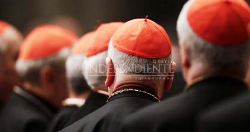 Casi 700 sacerdotes son acusados de abuso sexual en Illinois, EU Casi 700 sacerdotes son acusados de abuso sexual en Illinois, EU