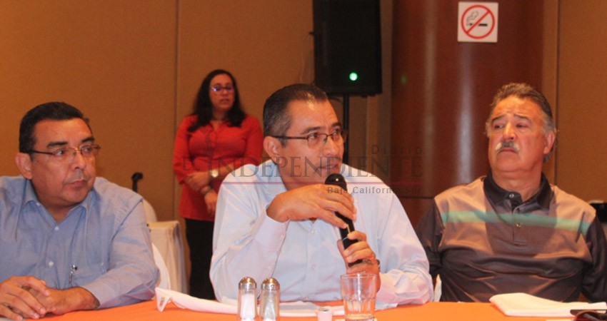 Falta de planta de combustible, resta competitividad al Aeropuerto Internacional de Los Cabos Falta de planta de combustible, resta competitividad al Aeropuerto Internacional de Los Cabos