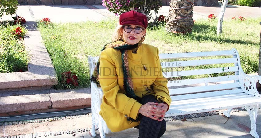Con huelga de hambre denuncia que la "obligaron" a renunciar de Prepa Morelos Con huelga de hambre denuncia que la "obligaron" a renunciar de Prepa Morelos